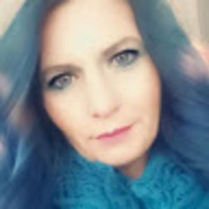 Meet your Posher, Carrie